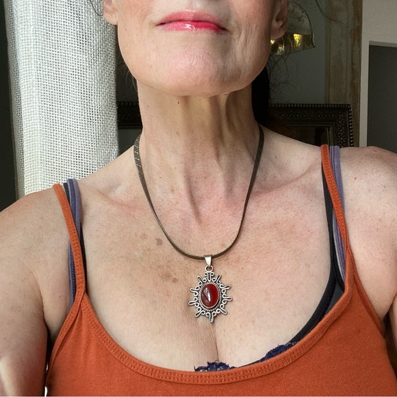 Sterling stone pendant - Picture 6 of 8